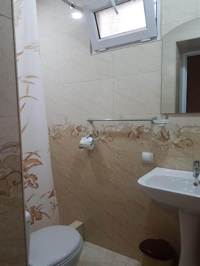 Happy House Hotel Chʼiva Exterior foto