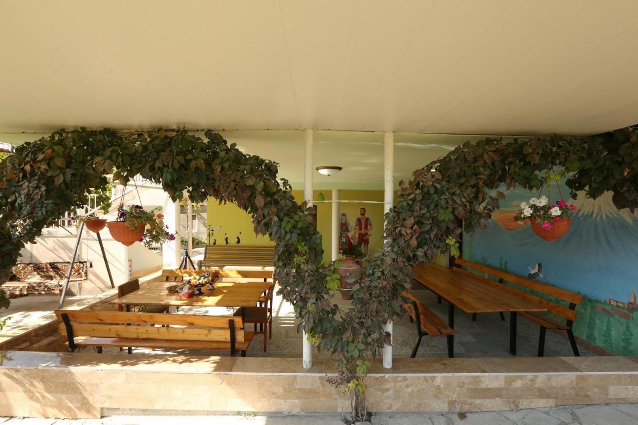 Happy House Hotel Chʼiva Exterior foto
