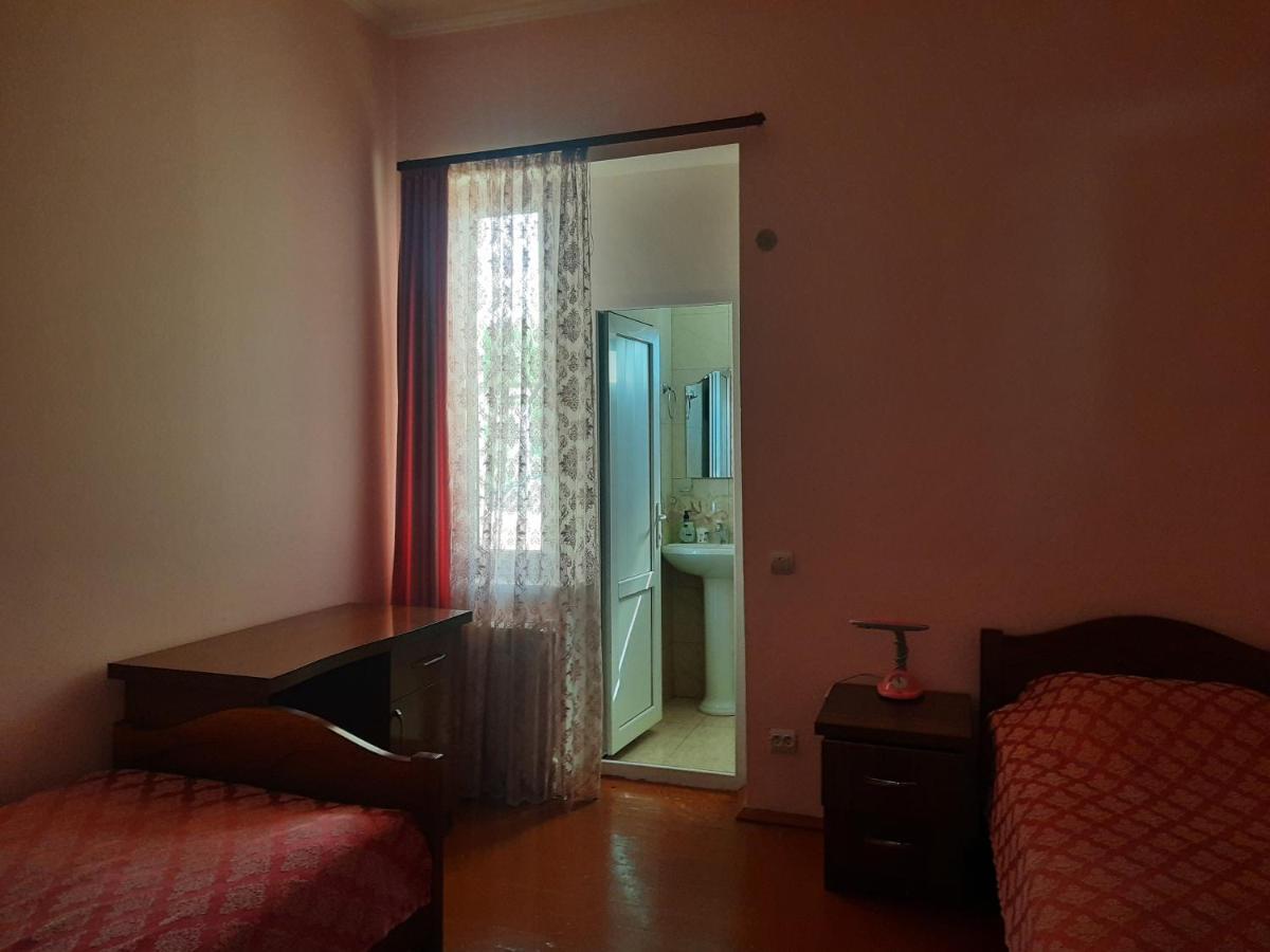 Happy House Hotel Chʼiva Exterior foto